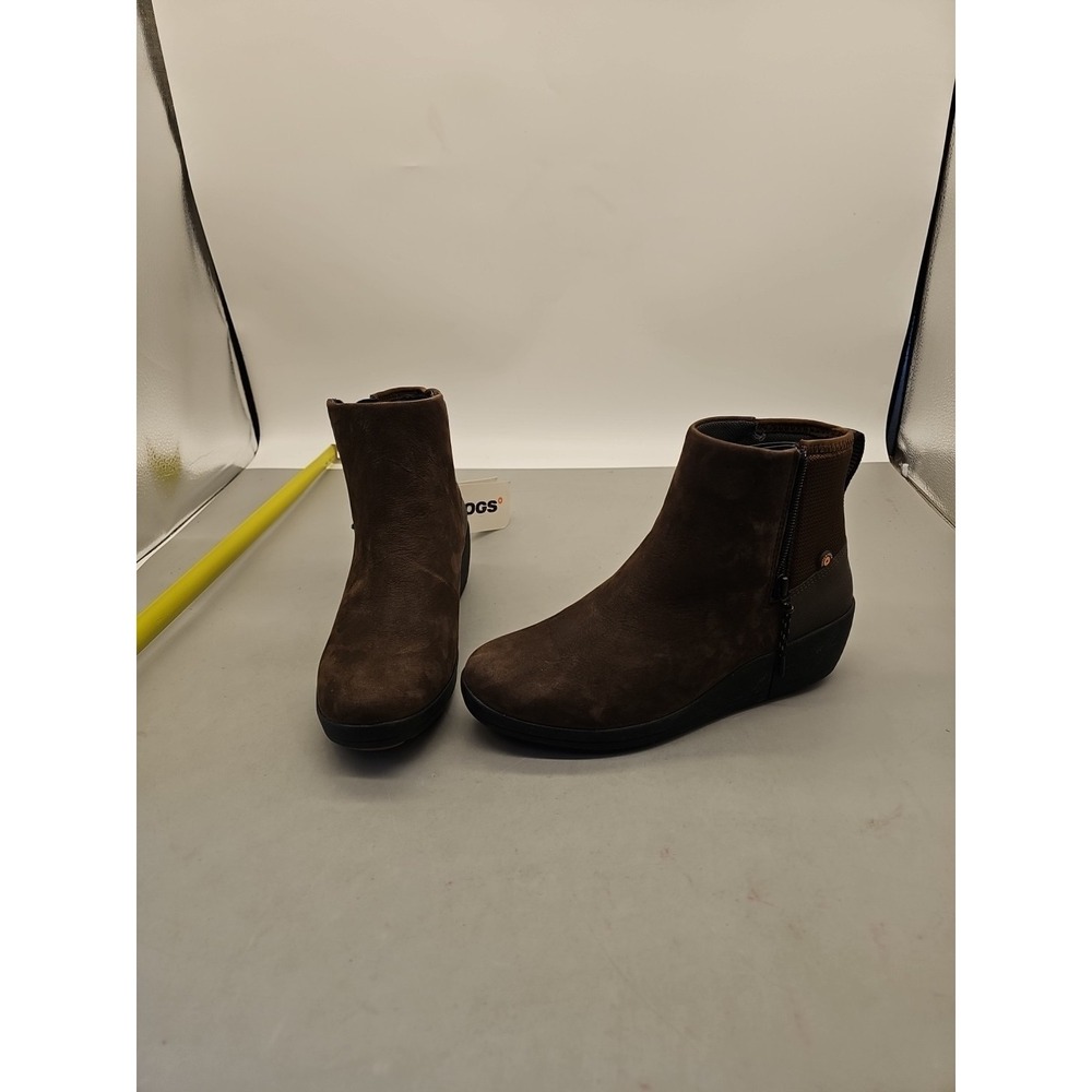 NIB Bogs Vista Rugged Zip Snow Boots In Cognac Suede, Women's Size 7